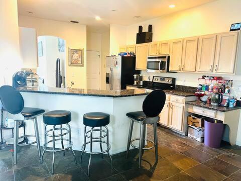 Room In Citrus Park And Carollwood, Close To The Airport & Downtown Tampa Exterior foto